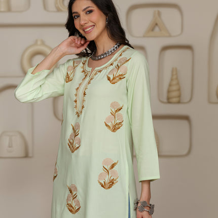 Qazmi Women Kashmiri Aari Embroidered Viscose Rayon Short Kurta