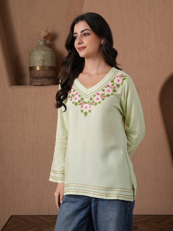 Qazmi Women's Amina Kashmiri Embroidered V-Neck Short Kurti