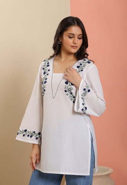Qazmi Women Pure Cotton Square-Neck Aari  Embroidered Short Kurti