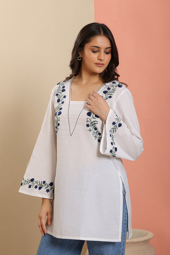 Qazmi Women Pure Cotton Square-Neck Aari  Embroidered Short Kurti