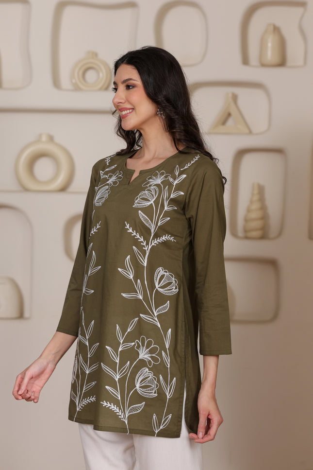 Qazmi Women's Aari Embroidered Pure Cotton Short Kurta