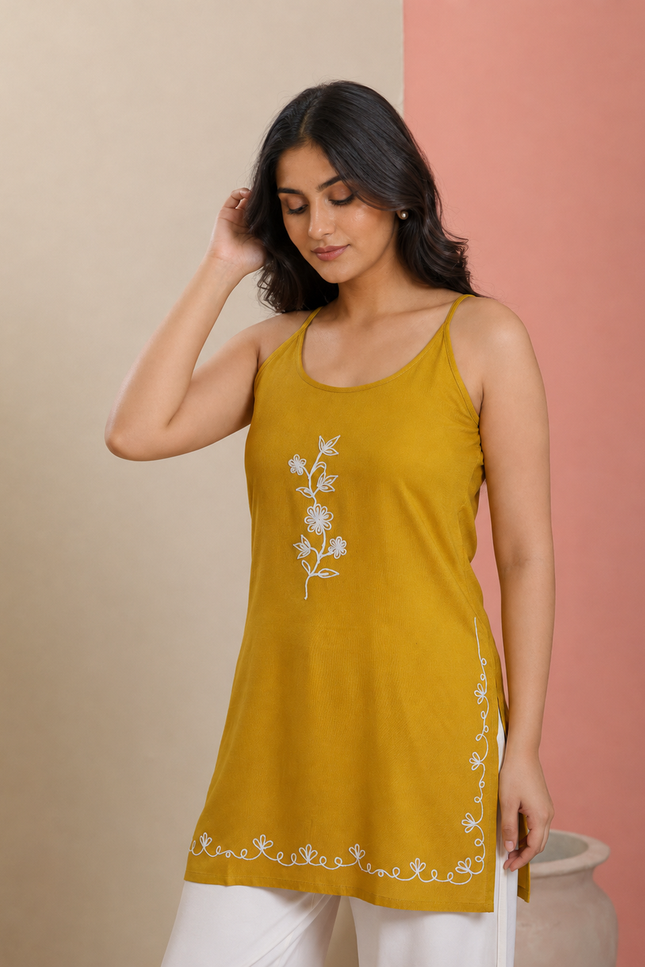 Qazmi Women Embroidered Viscose Rayon Sleeveless Embroidered Kurti