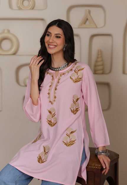 Qazmi Women Kashmiri Aari Embroidered Viscose Rayon Short Kurta