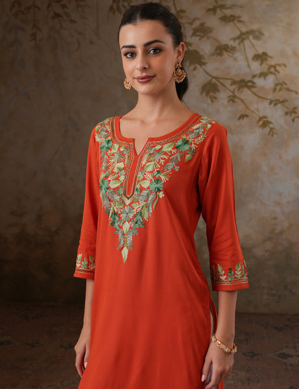 Qazmi Women's Noor Kashmiri Aari Work Straight Kurta