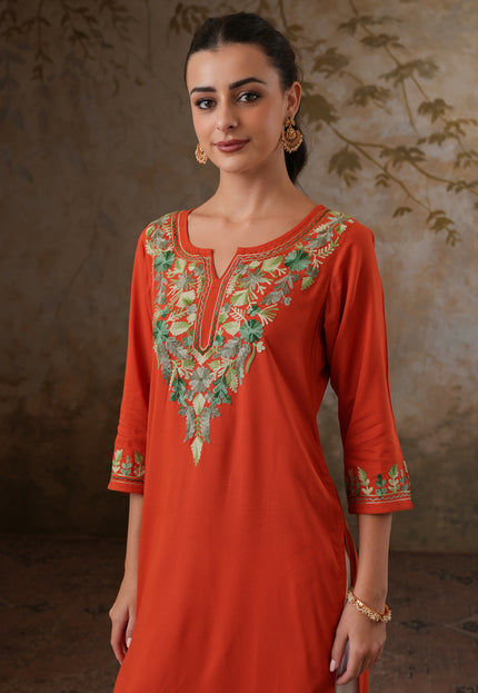 Qazmi Women's Noor Kashmiri Aari Work Straight Kurta