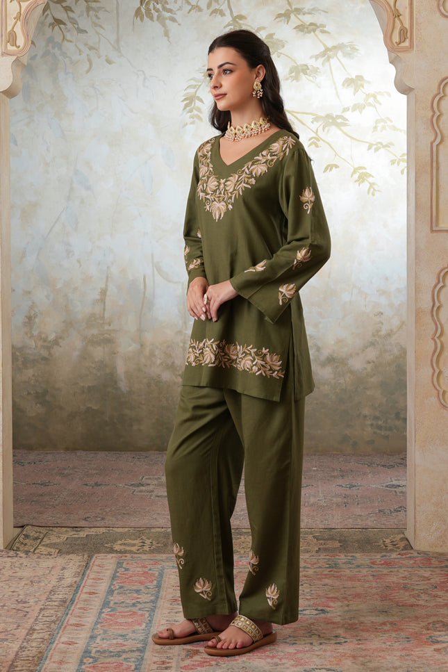 Qazmi Women's Kashmiri Chinarkari Work Olive Green CoOrd Set
