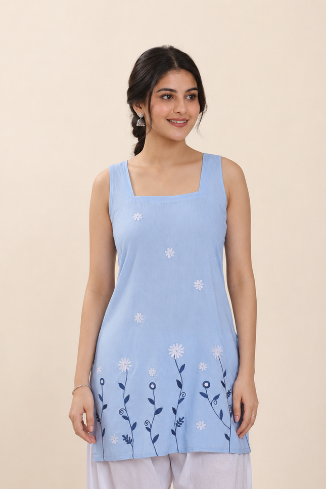 QAZMI Women Floral Embroidered Sleeveless Kurti