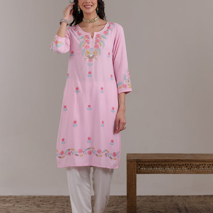 Qazmi Women Aari Embroidered Viscose Rayon Straight Kurta