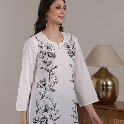 Qazmi Women's Aari Embroidered Pure Cotton Short Kurta