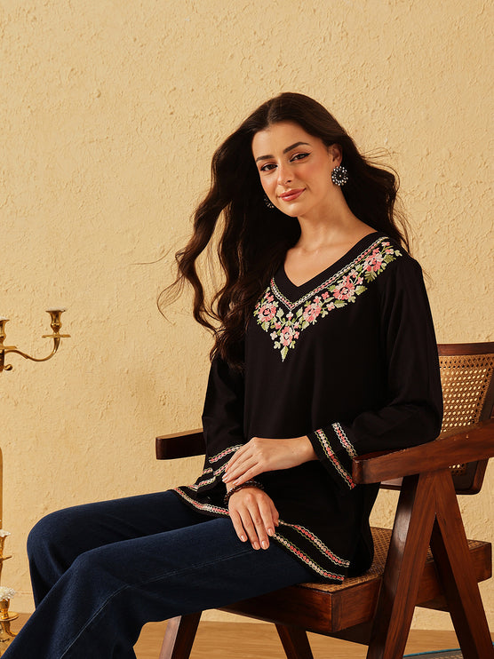 Qazmi Women's Amina Kashmiri Embroidered V-Neck Short Kurti