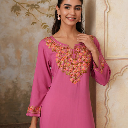 Huma Aari Work Straight Kurta