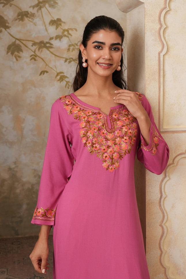 Huma Aari Work Straight Kurta