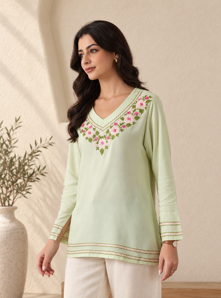 Qazmi Women's Ariana Kashmiri Embroidered V-Neck Short Kurti