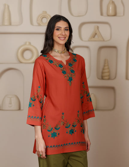 Qazmi Women Aari Embroidered Viscose Rayon Ethnic Short Kurta