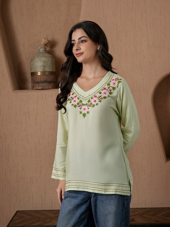 Qazmi Women's Amina Kashmiri Embroidered V-Neck Short Kurti