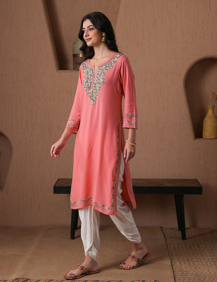Qazmi Women's Mahsa Kashmiri Aari Work Straight Kurta