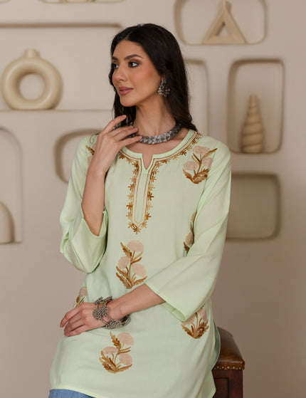 Qazmi Women Kashmiri Aari Embroidered Viscose Rayon Short Kurta