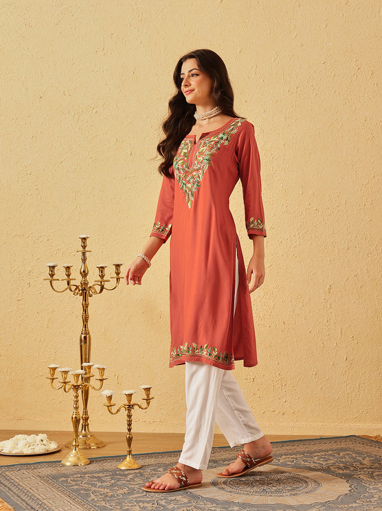 Qazmi Women's Noor Kashmiri Aari Work Straight Kurta