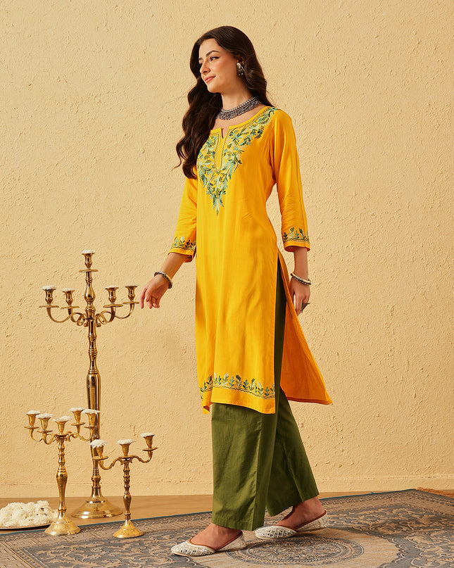 Qazmi Women's Noor Kashmiri Aari Work Straight Kurta