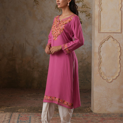 Huma Aari Work Straight Kurta