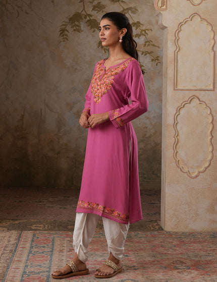 Huma Aari Work Straight Kurta