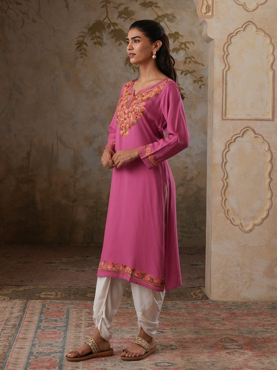 Huma Aari Work Straight Kurta
