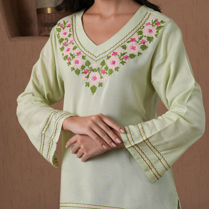 Qazmi Women's Amina Kashmiri Embroidered V-Neck Short Kurti