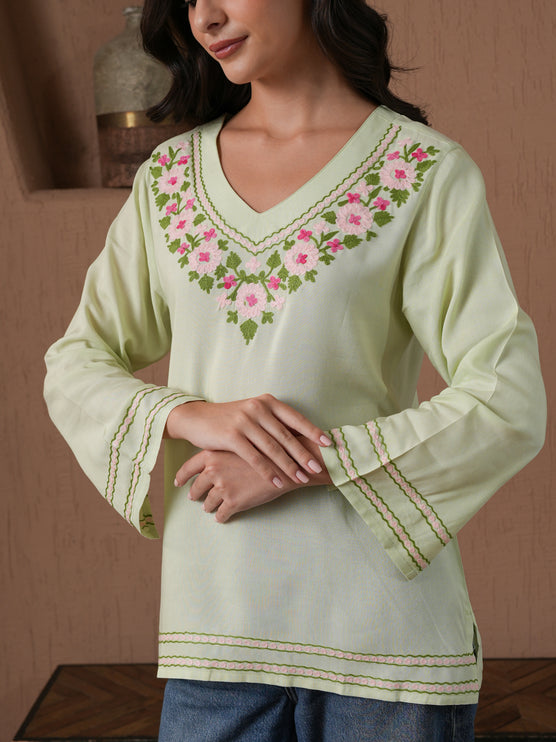 Qazmi Women's Amina Kashmiri Embroidered V-Neck Short Kurti