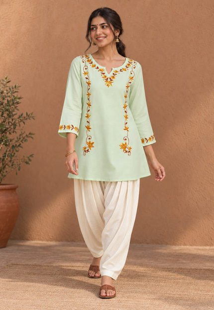 Qazmi Women Kashmiri Aari Embroidered A-Line Viscose Rayon Short Kurti with Full Sleeves