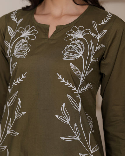 Qazmi Women's Aari Embroidered Pure Cotton Short Kurta