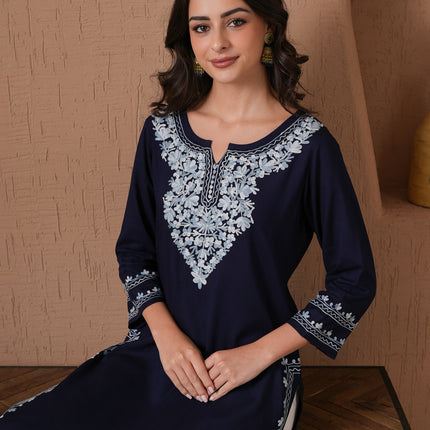 Qazmi Women's Mahsa Kashmiri Aari Work Straight Kurta