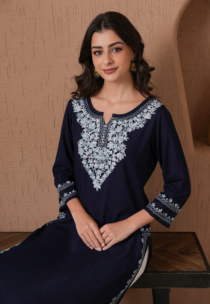 Qazmi Women's Mahsa Kashmiri Aari Work Straight Kurta