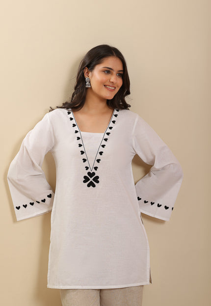 Qazmi Women Pure Cotton Square-Neck Aari  Embroidered Short Kurti