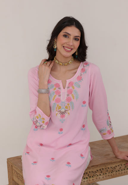 Qazmi Women Aari Embroidered Viscose Rayon Straight Kurta