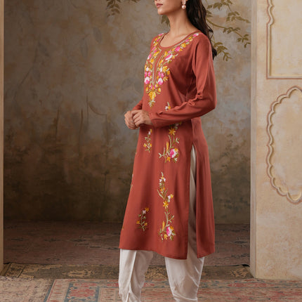 Qazmi Women's Sahar Kashmiri Aari Work Straight Kurta
