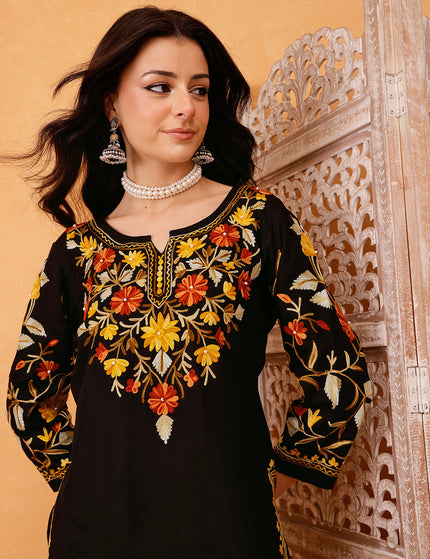 Mahnaz Aari Long Kurti For Women