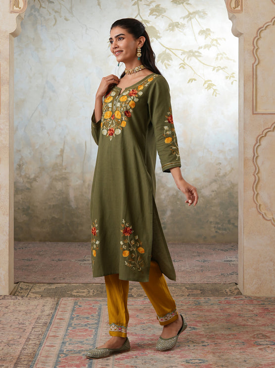 Qazmi Women's Zaynab Kashmiri Aari Work Cotton Linen Olive Green Kurta