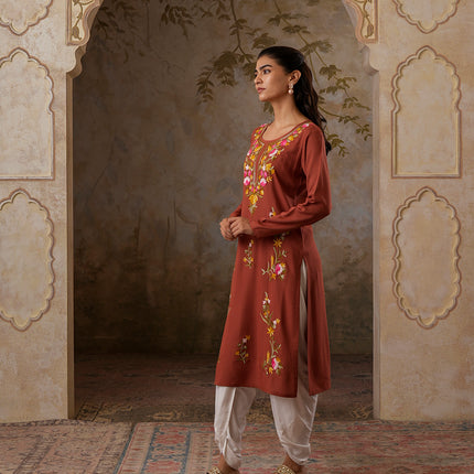 Qazmi Women's Sahar Kashmiri Aari Work Straight Kurta