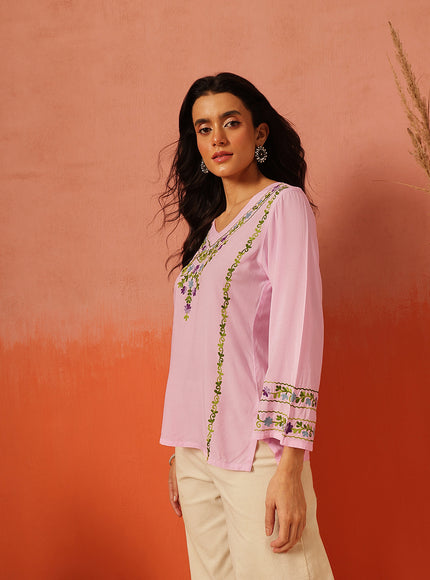Qazmi Women's Amina Kashmiri Embroidered V-Neck Short Kurti