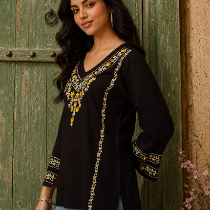 Qazmi Women's Amina Kashmiri Embroidered V-Neck Short Kurti