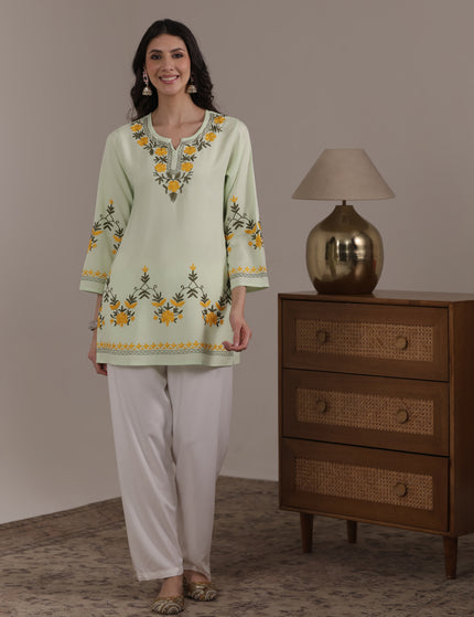 Qazmi Women Aari Embroidered Viscose Rayon Ethnic Short Kurta