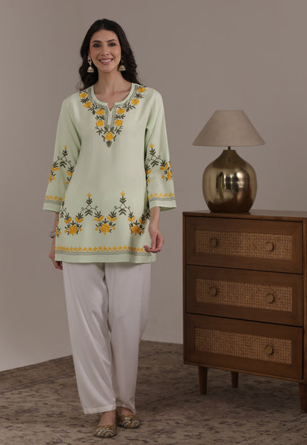 Qazmi Women Aari Embroidered Viscose Rayon Ethnic Short Kurta