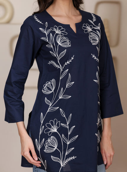 Qazmi Women's Aari Embroidered Pure Cotton Short Kurta