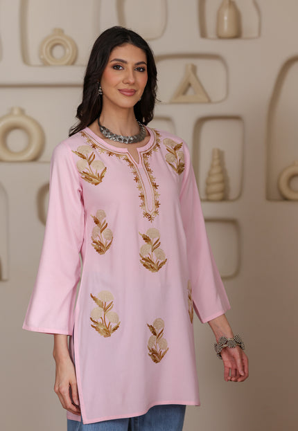 Qazmi Women Kashmiri Aari Embroidered Viscose Rayon Short Kurta