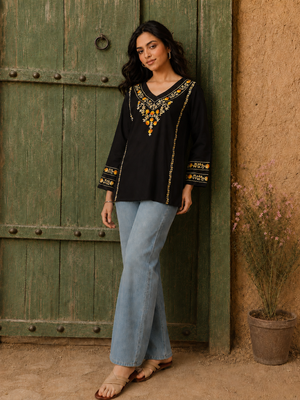Qazmi Women's Amina Kashmiri Embroidered V-Neck Short Kurti