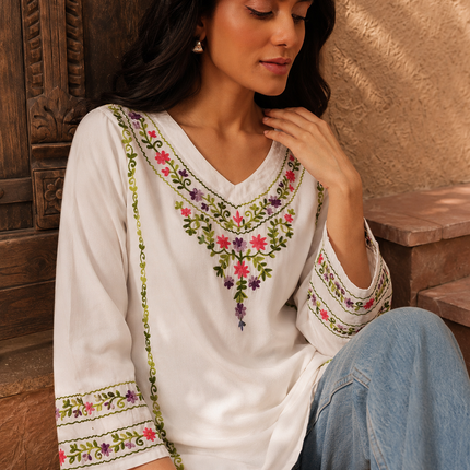 Qazmi Women's Amina Kashmiri Embroidered V-Neck Short Kurti