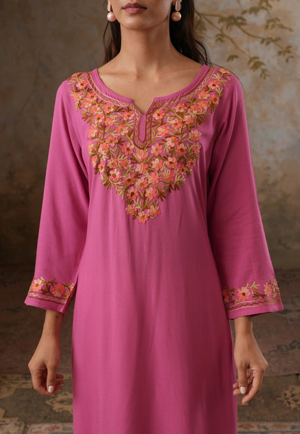 Huma Aari Work Straight Kurta