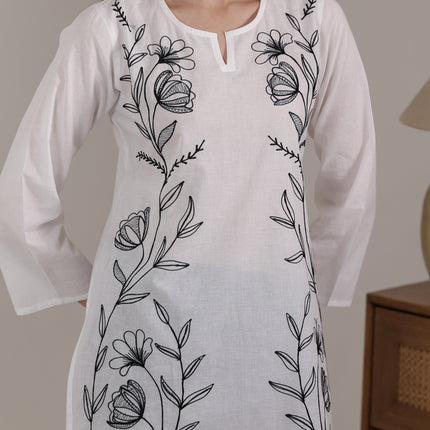 Qazmi Women's Aari Embroidered Pure Cotton Short Kurta