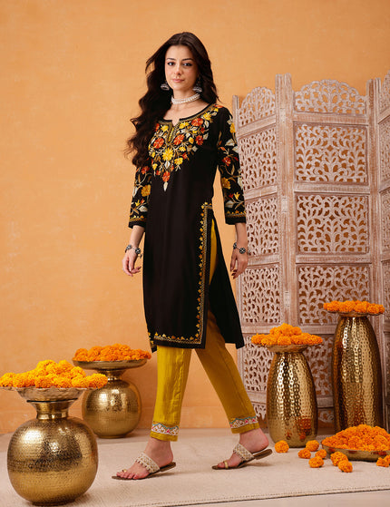 Mahnaz Aari Long Kurti For Women