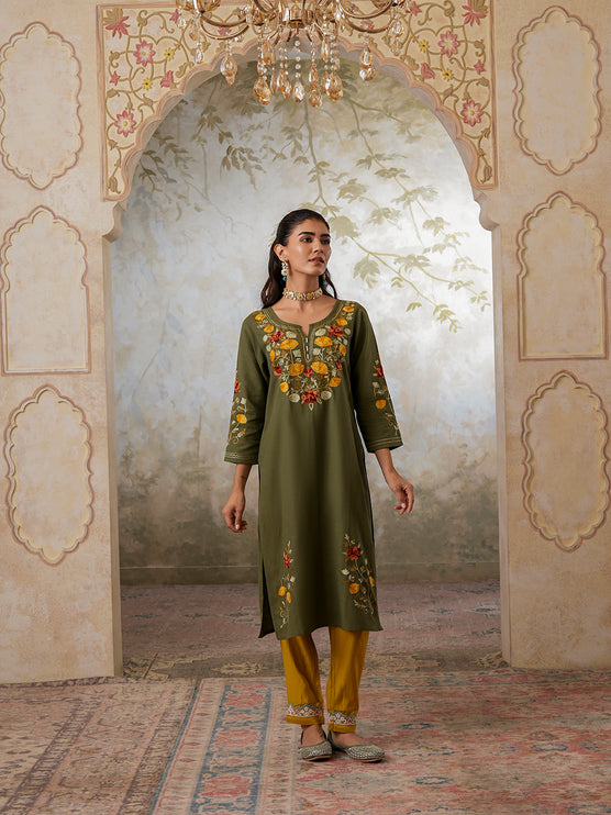 Qazmi Women's Zaynab Kashmiri Aari Work Cotton Linen Olive Green Kurta